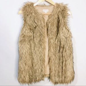Faux fur vest | 2 for $20